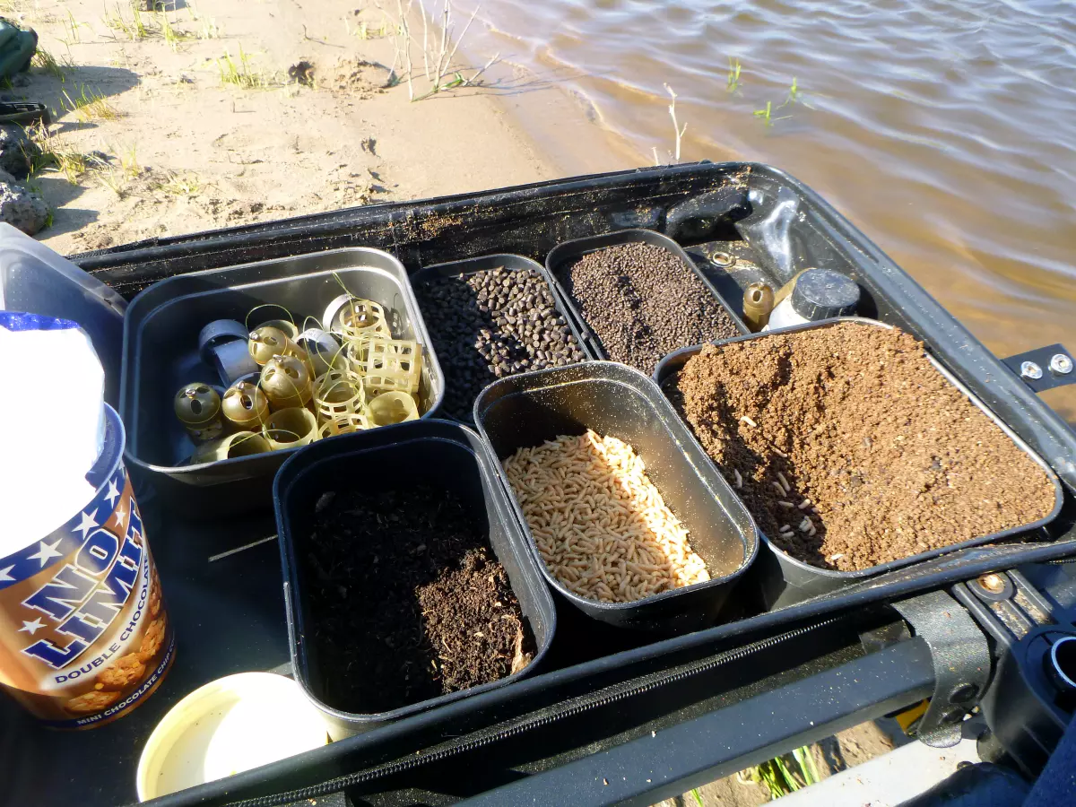 Angelfutter und Köder im Frühjahr