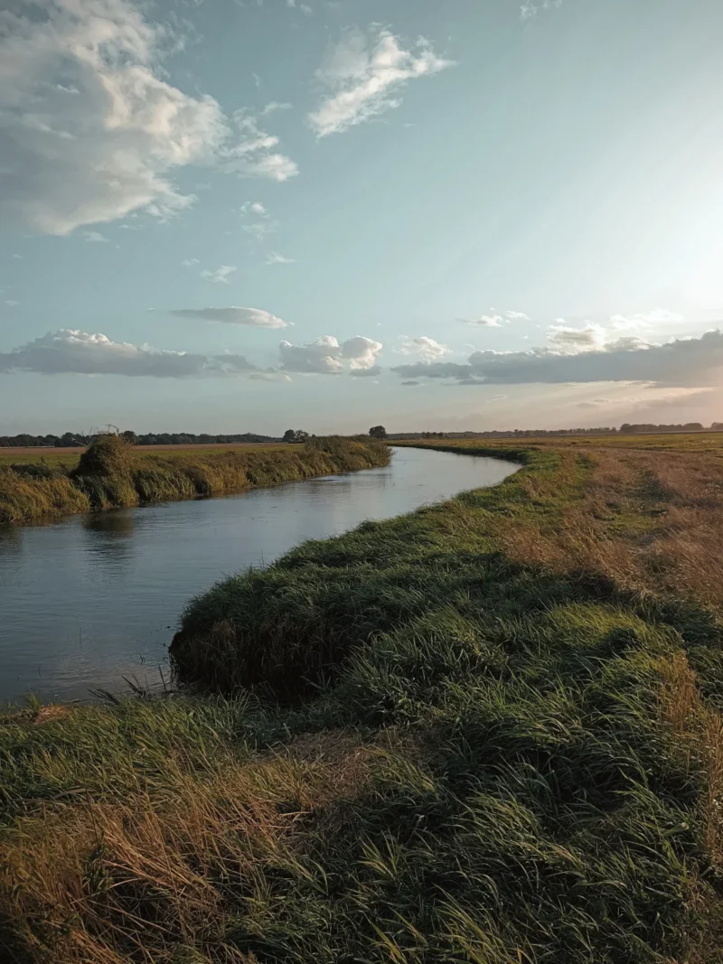 kleiner Fluss im Oktober