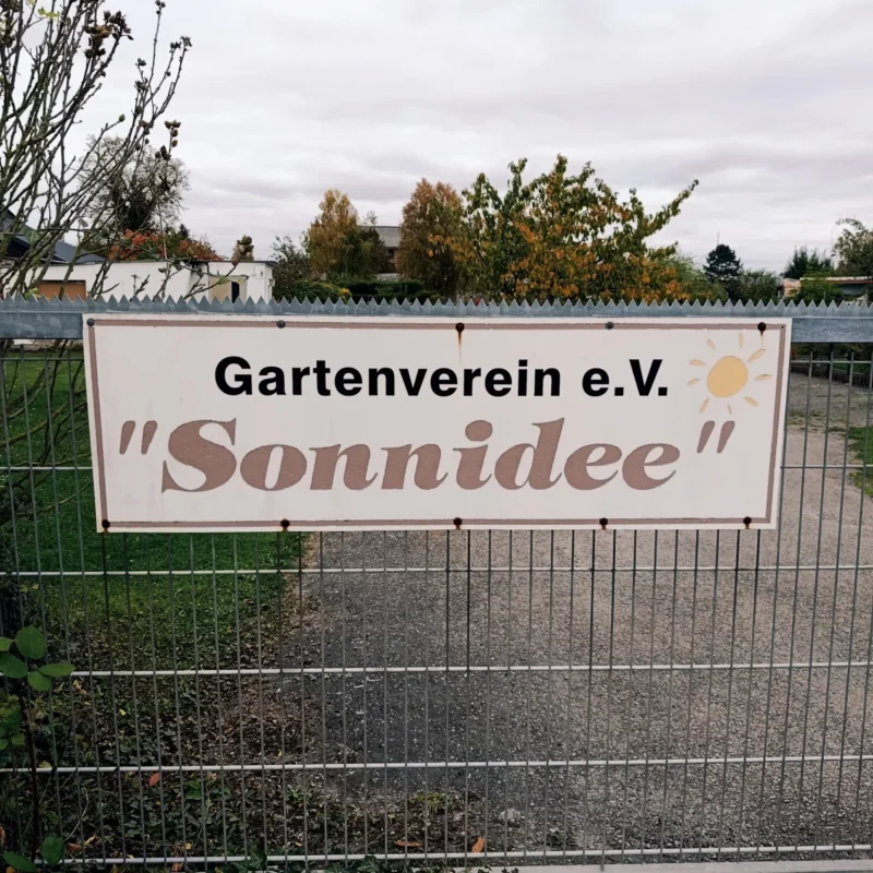 Schild der Gartensparte "Sonnenidee"