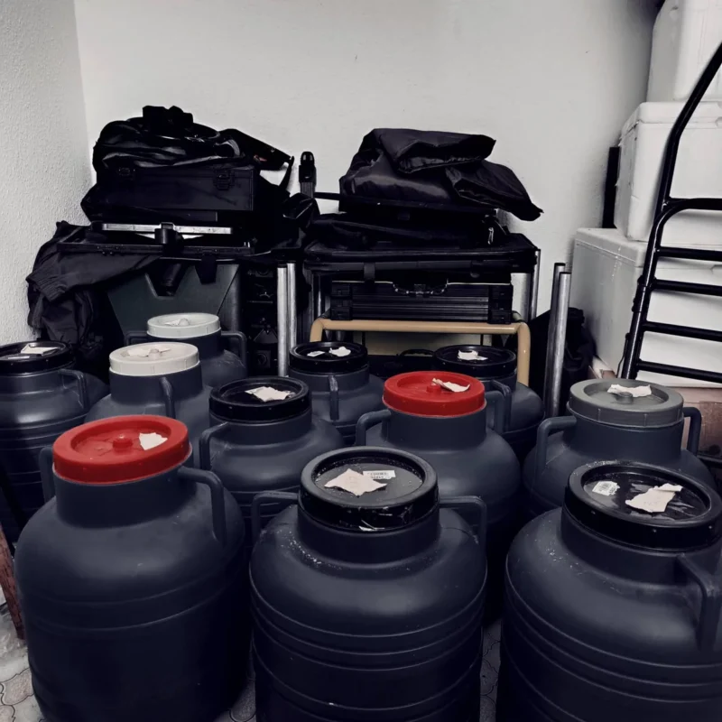 Futtermehle von einem Friedfischangler