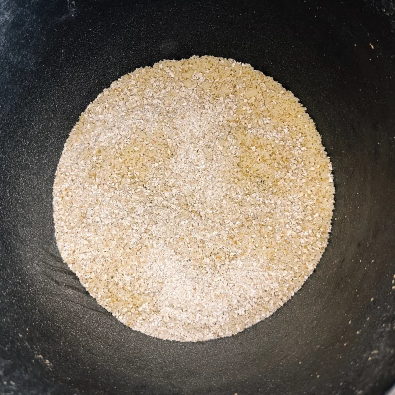gesiebte Haferflocken im Angelfutter